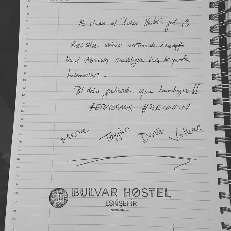Bulvar Hostel Ескішехір Екстер'єр фото